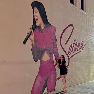 Meet your Posher, Marisol